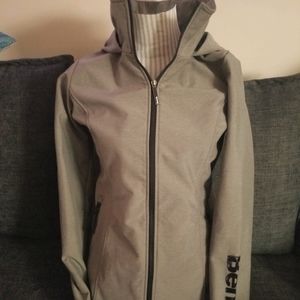 MED SIZE GREY BENCH JACKET